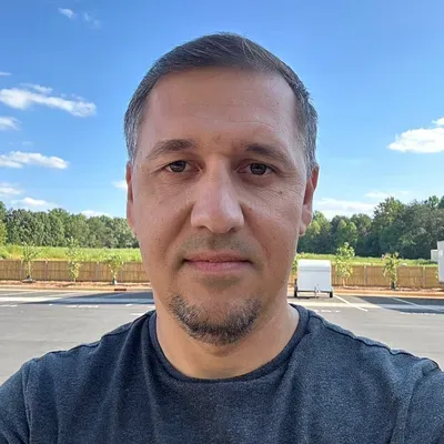 Petr Yefanov