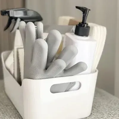 Emerald house keeping