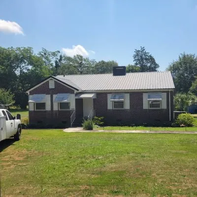 R And T roofing