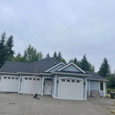 Jose roofing Lozano llc