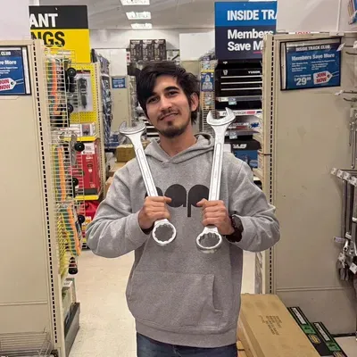 Lucky Handyman