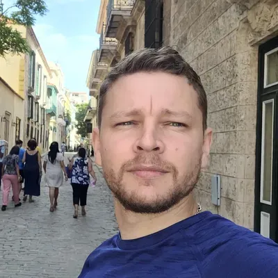 Dmitrii Handyman