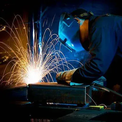 Clow fabrication and handyman services