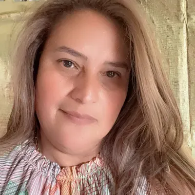 Alma Vallecillo