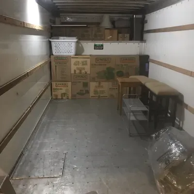 Lee's Moving Services
