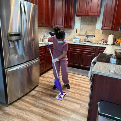 Petite cleaners