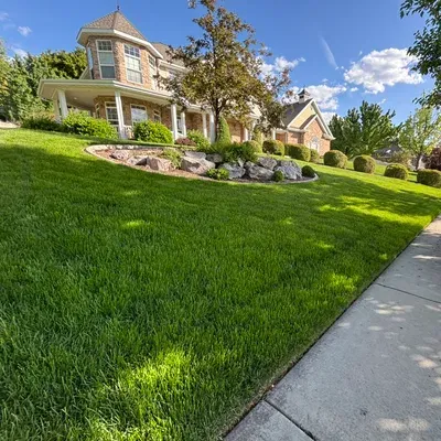 2 Roses Landscaped