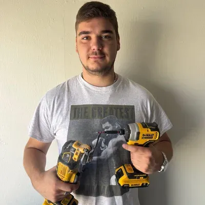 Kostia Handyman