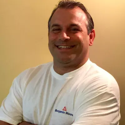 Superior Wall Covering & Painting