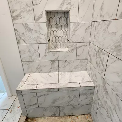Luis Tile