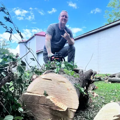 Tuckers Tree Removal