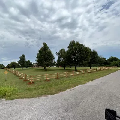 Strictly Fencing LLC