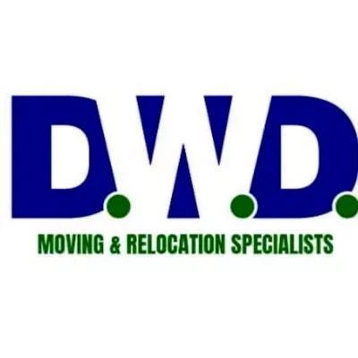 Dad's with Daughters Moving
