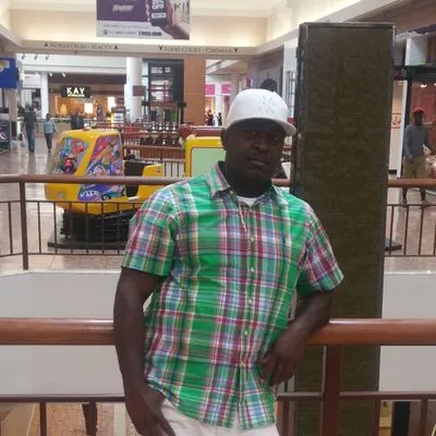 Decorative landscaping LLc