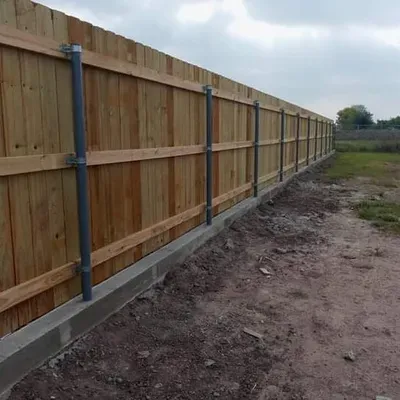 Valdez Select Fencing.         Fence Contractor