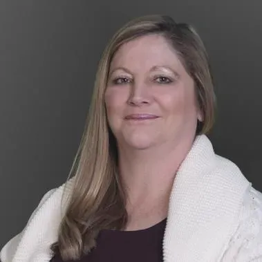 Lori Rich, Accountant