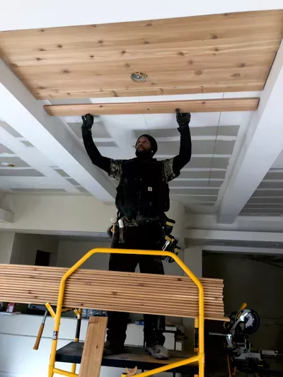 White Hawk Construction