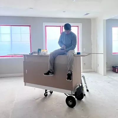 JCLlc service’s paint, construction, demolition.