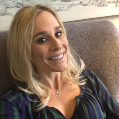 Lauren Lowe Therapy
