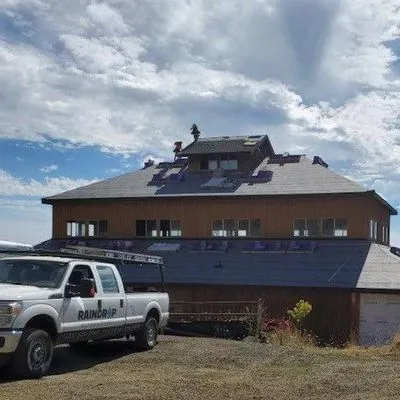Raindrop Roofing NW LLC
