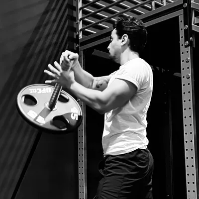 LUIS MEDEROS