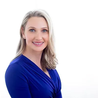 Ginny Priem | Speaker, Best Selling Author, Coach