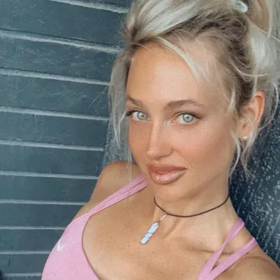 Jenna Z- Body Confidence Nutrition and Fitness
