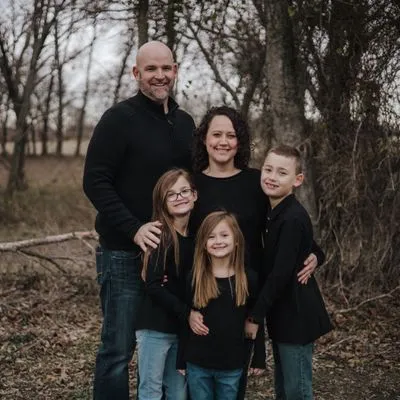 RBJ Roofing: Contractor Nick Hall