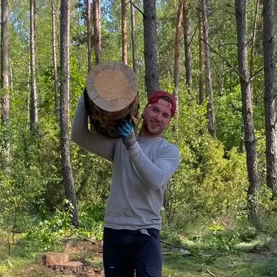 Arek Swiderski
