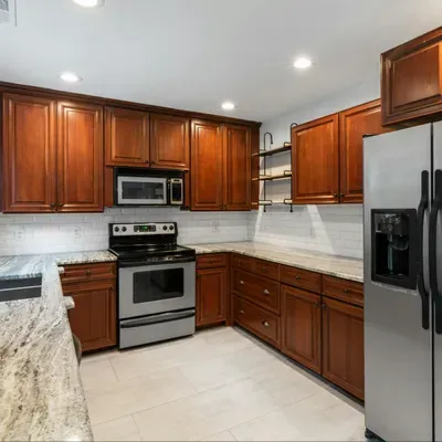 Rogue Valley Renovators LLC