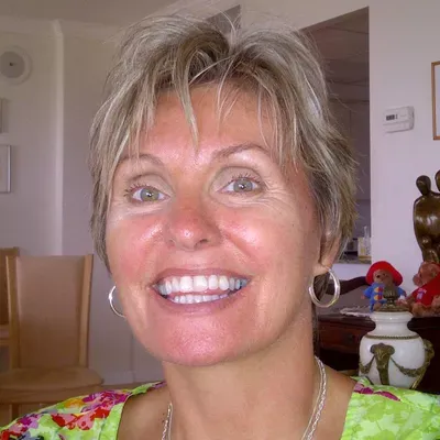 Islandgirl Services, LLC