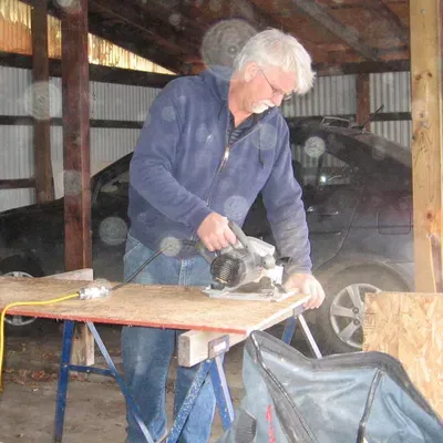 David J. Hyde, Builder