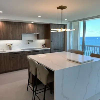 LG Cabinets and Remodeling