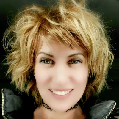 Hairbitual Deana