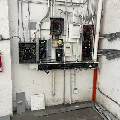 Extreme electrical and data tech.