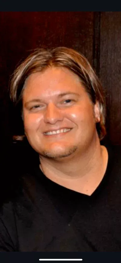 Brent Bauer Salon