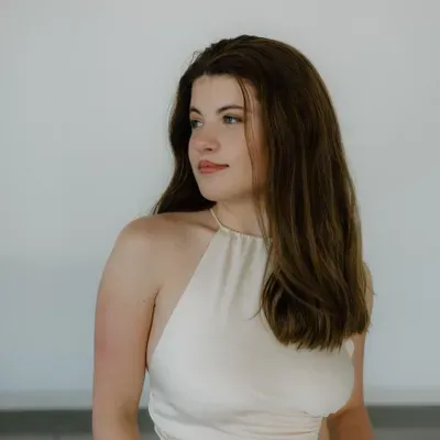 Sarah Coates Photos