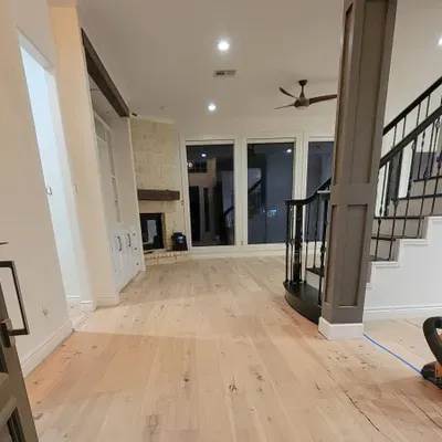 K&J FLOORING
