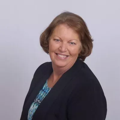 Elizabeth Grace, Realtor,Sierra Nevada Properties