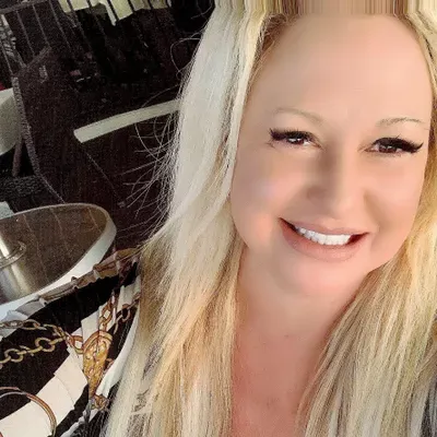 Stacie Hatfield, Realtor