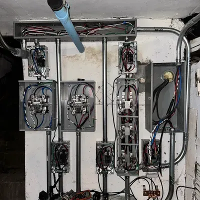 Led Electricians Tech