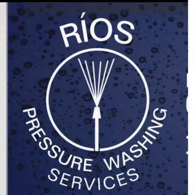 RÍOS pressure washing services