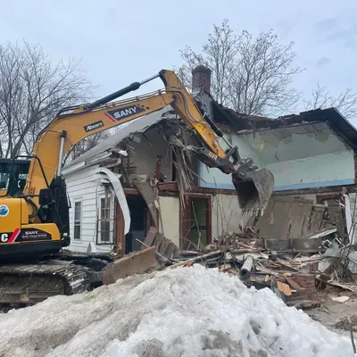 NH Earthworks llc