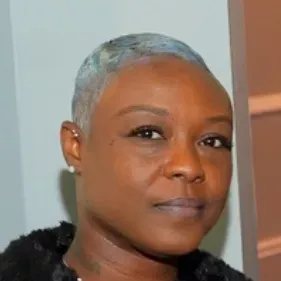 LaQuesia Banks