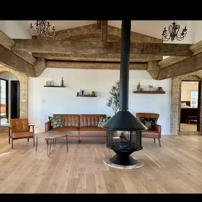 Pacific Flooring & Stairs