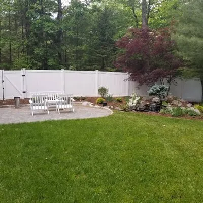 Tom's Yard Care, LLC