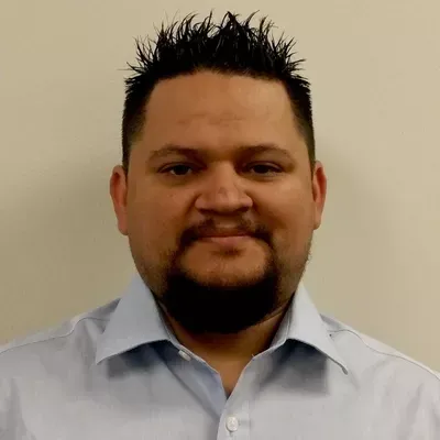 Hector M Arias Notary