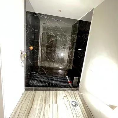 LB TILE