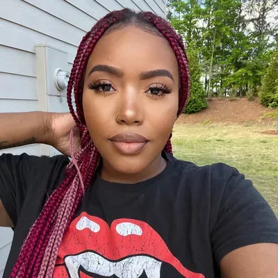 @BombshellRevealed on IG