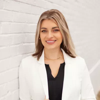 Amber Kolarick - Keller Williams Realty